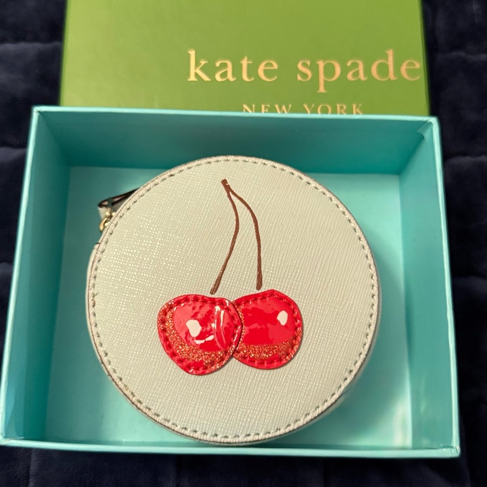 🍒 Kate Spade Magnolia Bakery Cherry on Top coin purse